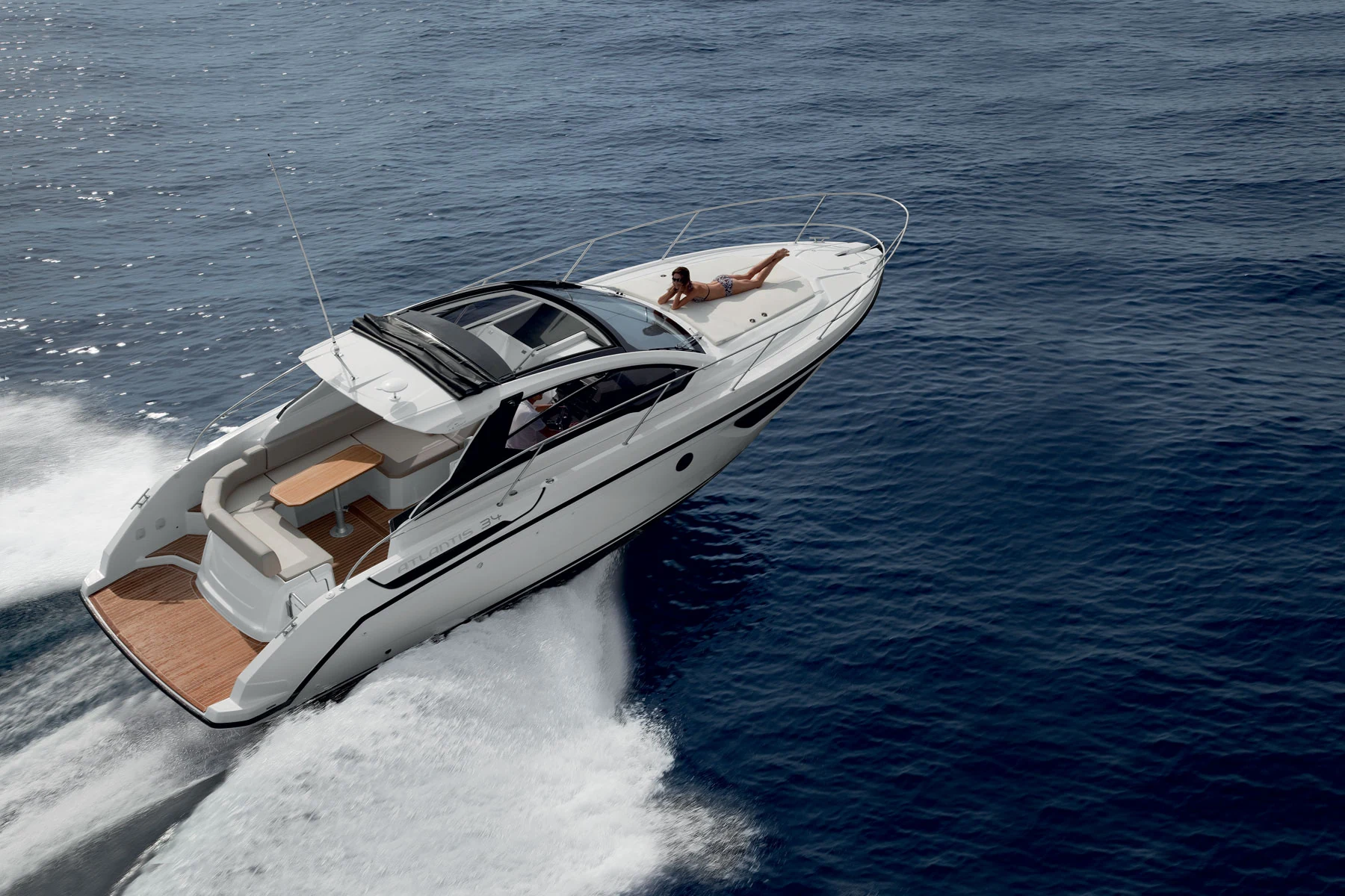 Atlantis 34, open azimut di 10,5 m
