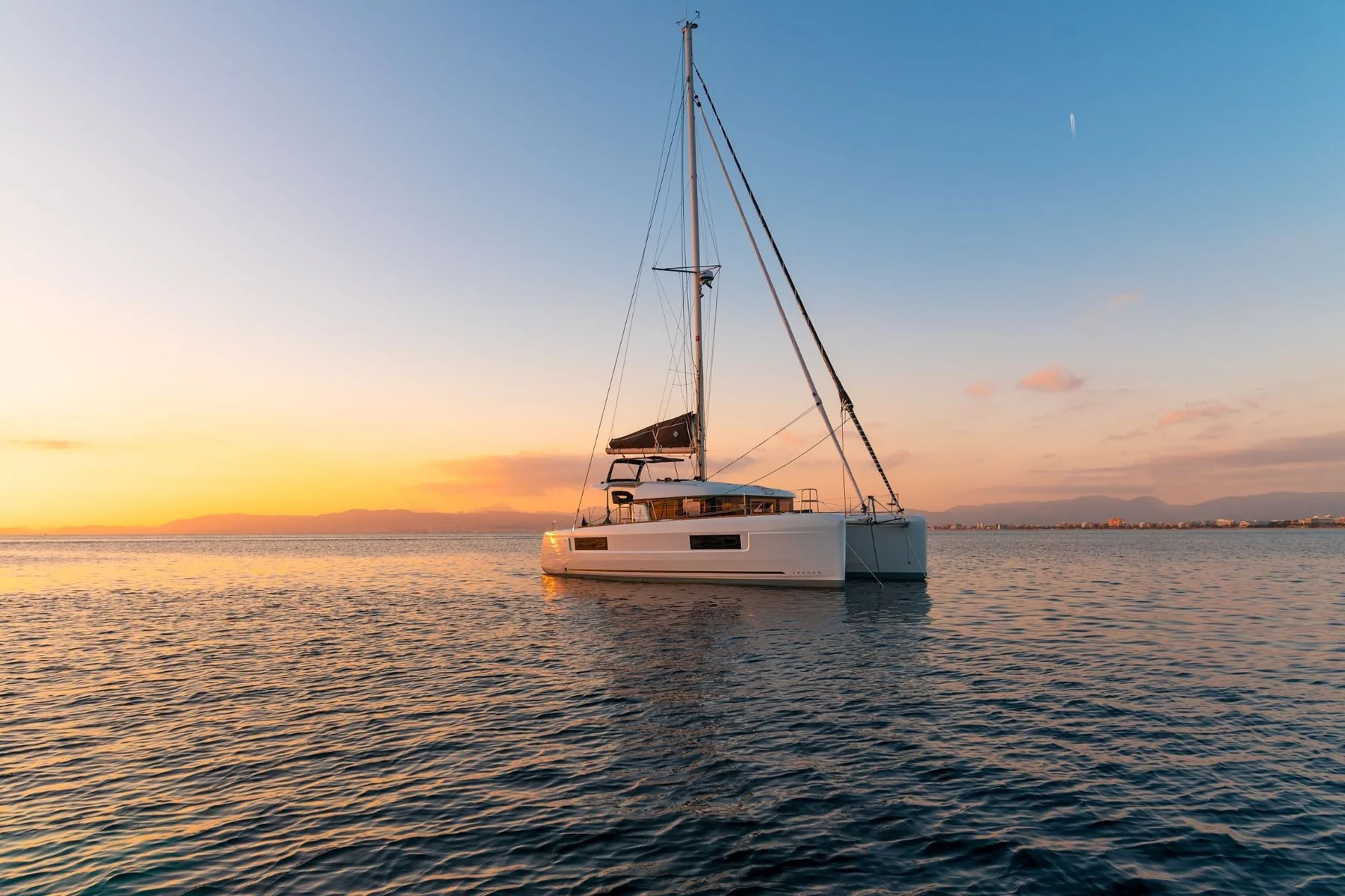 Lagoon 40, catamarano a vela
