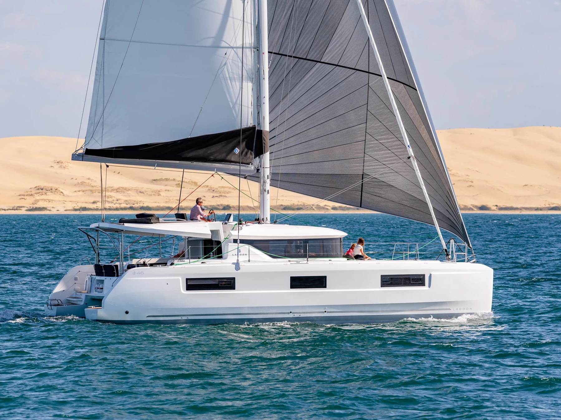 Lagoon 46, catamarano a vela di 13,99 m