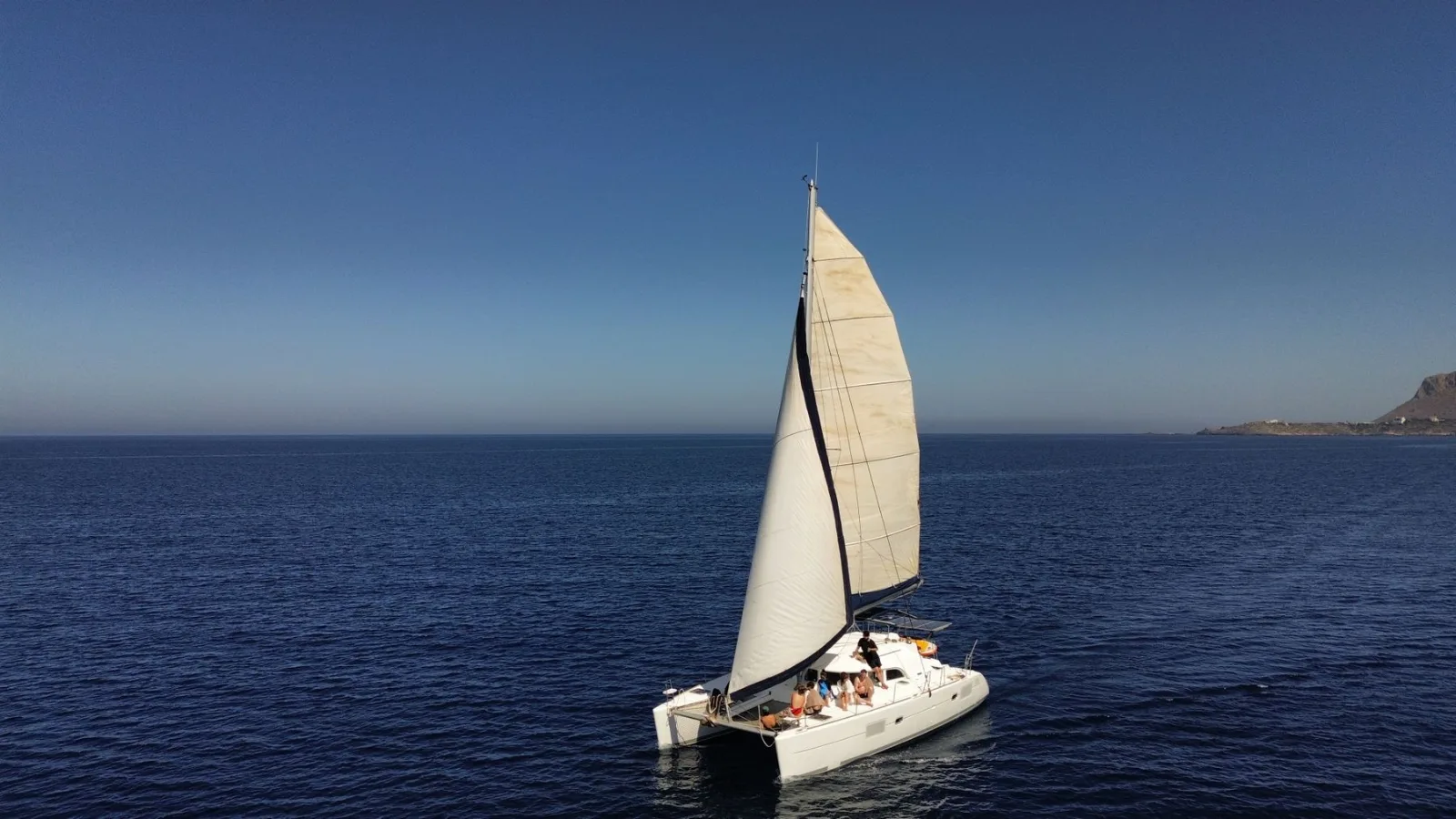 Foto illustrativa · Lagoon 40, catamarano a vela di 11,74 m